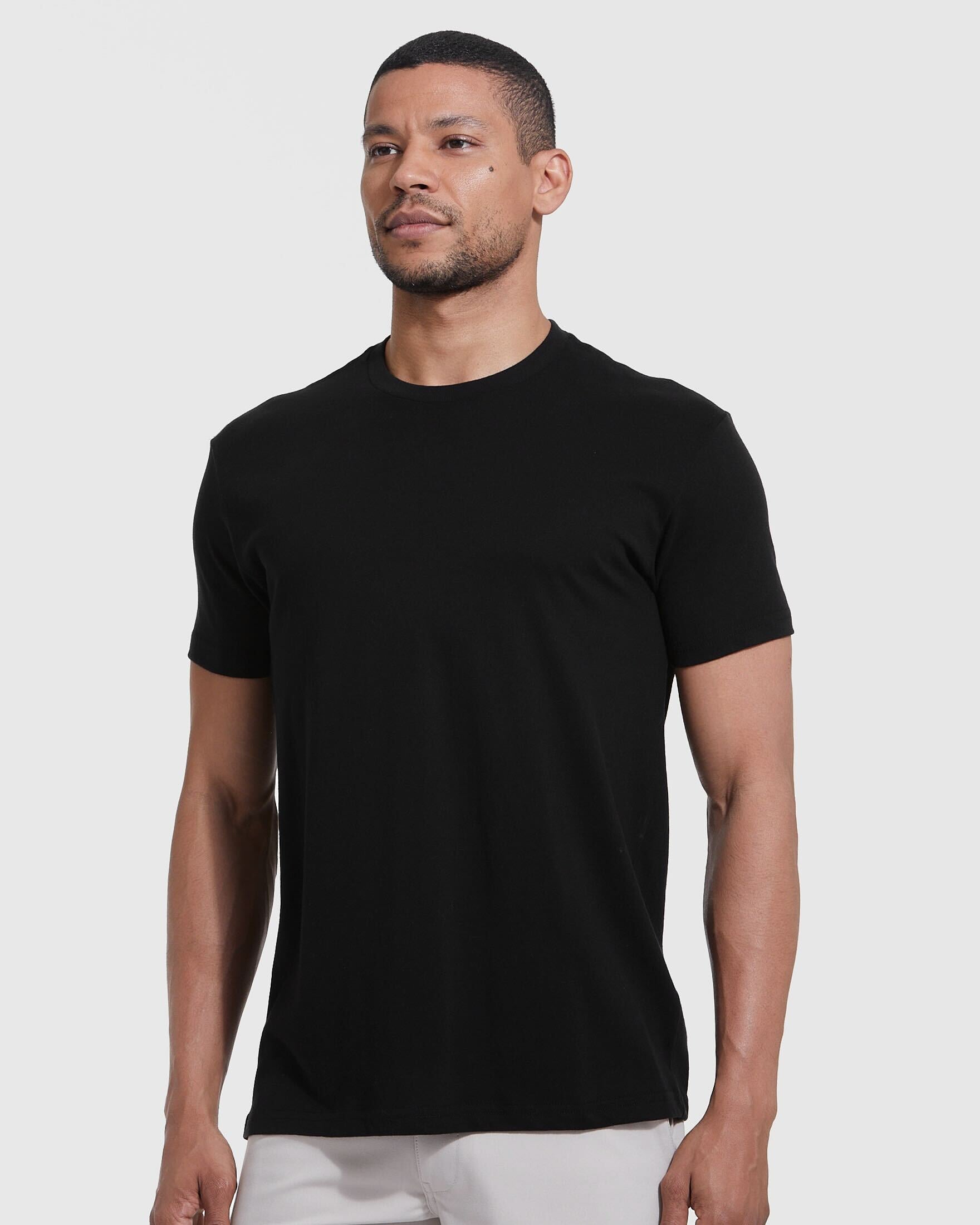 Svart Classic T-Shirt